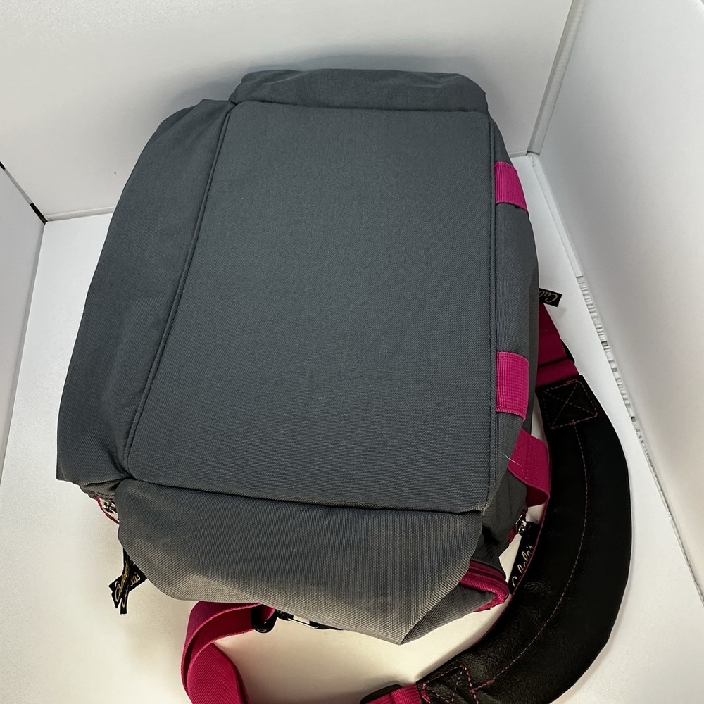 Cabela's‎ Pink Gray Duffle Bag 12" x 8" x 8" Gym Bag Padded Shoulder Strap EUC - Picture 8 of 8
